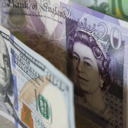 Американская Торговая палата в России предлагает обходные пути для платежей вне SWIFT