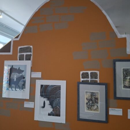 Бесы с зеркалом и рыба, пожирающая солдатика: выставка к 220-летию Андерсена