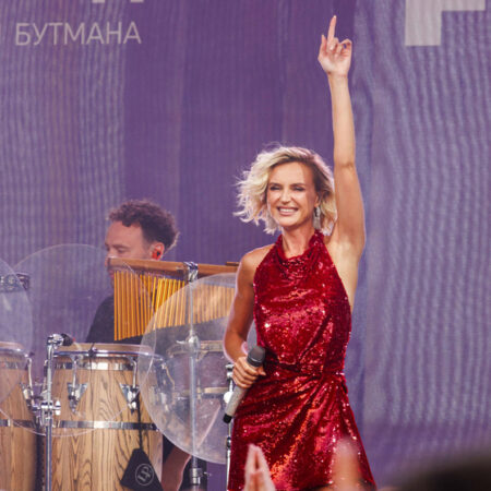 Полина Гагарина вспомнила о первой любви