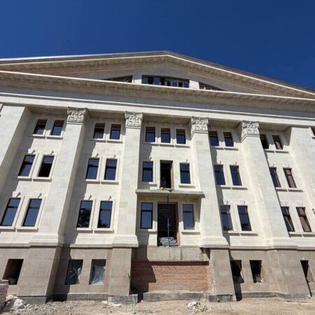 Мельпомена возвращается: Восстановление Мариупольского драмтеатра