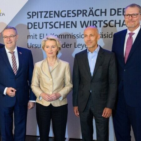 19-й пакет санкций ЕС: каковы последствия для российского флота, платежной системы и экспорта СПГ?