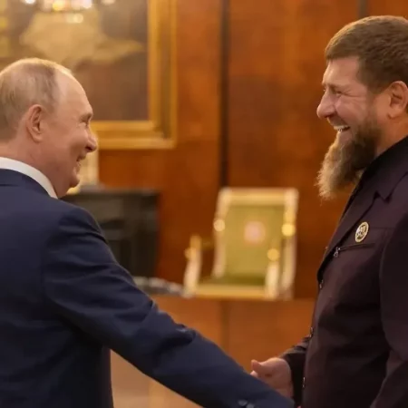 Владимир Путин поздравил Рамзана Кадырова с днём рождения