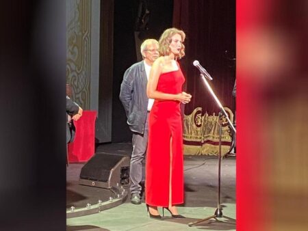 Почему потомки знаменитых артистов редко учреждают премии в честь своих родителей?