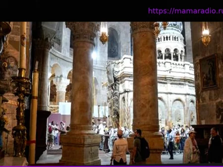 Израильская полиция препятствует латинскому патриарху Иерусалима отслужить мессу Вербного воскресенья