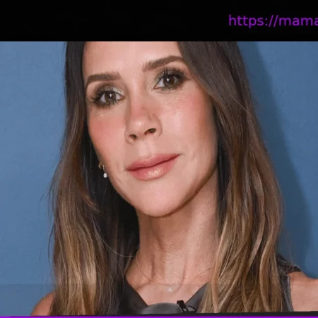 Victoria Beckhams Gute-Laune-Pullover bleibt auch im Frühling einer der schönsten Trends – shoppe den Style jetzt nach