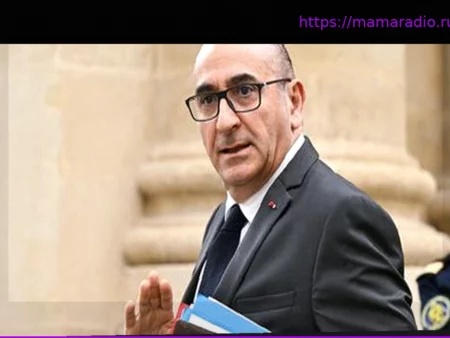 Закись азота, уличные гонки, фейерверки: Что содержит новый законопроект министра внутренних дел Франции