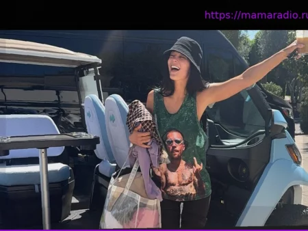 Кайли Дженнер на Coachella: Ее кумир на футболке