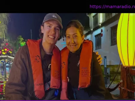 Urlaubsgrüße 2026: Graf Nikolai hält Mama Alexandra fest im Arm