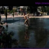 Париж откроет парки и сады круглосуточно и заказывает более 1200 кондиционеров